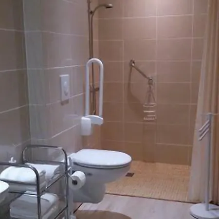 De La Roseraie Hotel 2*