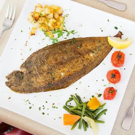 Hotel De La Roseraie Barbotan-les-Thermes