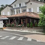 Hotel De La Roseraie