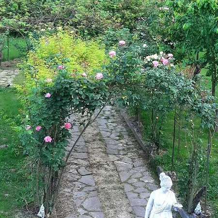 De La Roseraie Hotel 2*