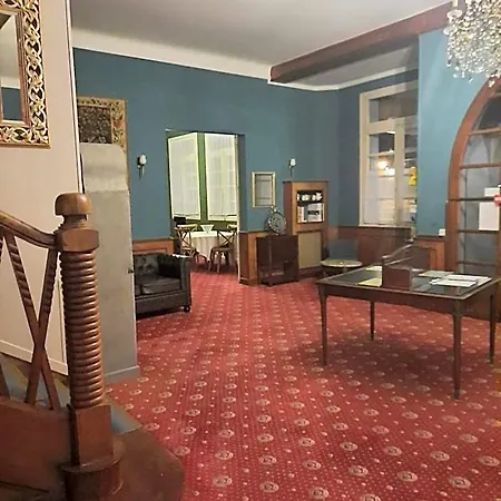 מלון De La Roseraie 2*
