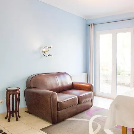 Hotel De La Roseraie