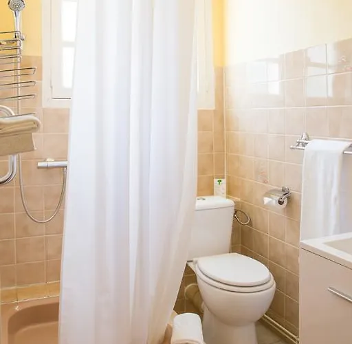 De La Roseraie Hotell